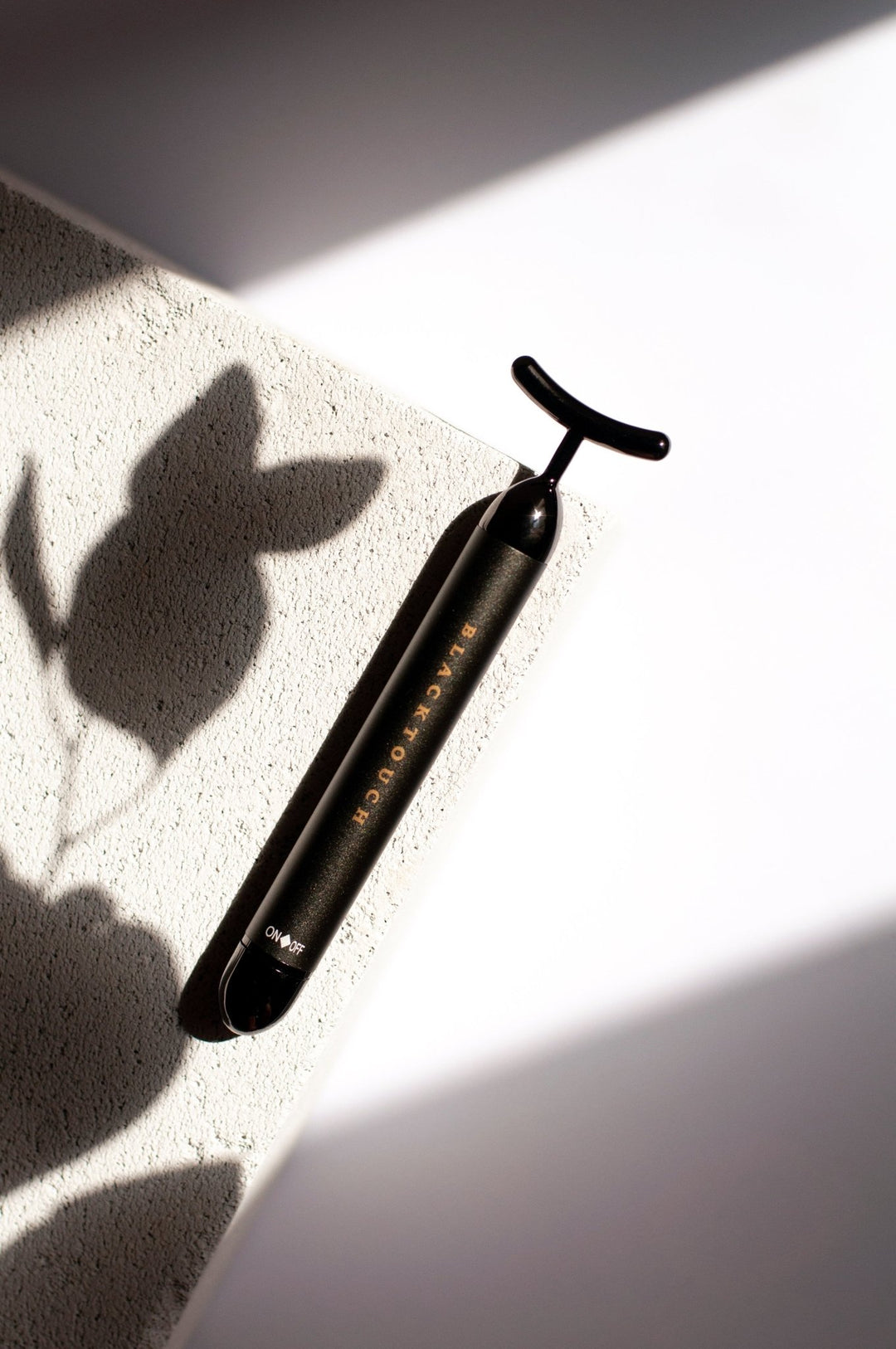 Імпульсний вібромасажер - BLACKTOUCH