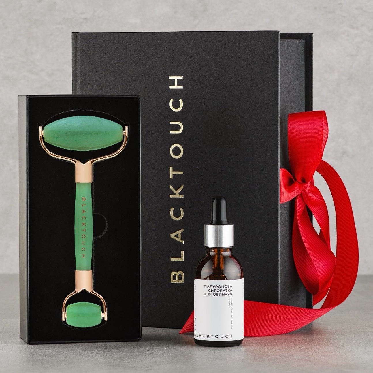 Подарунковий набір "Aventurine roller & Hyaluronic Serum Set" - BLACKTOUCH