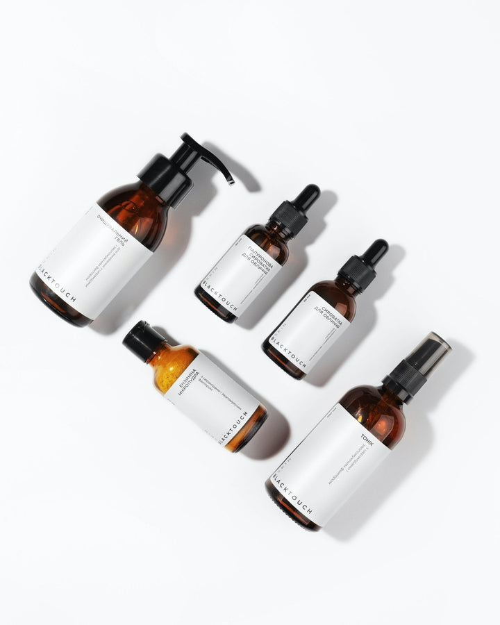 Подарунковий набір "Golden brass roller & Hyaluronic Serum Set" - BLACKTOUCH