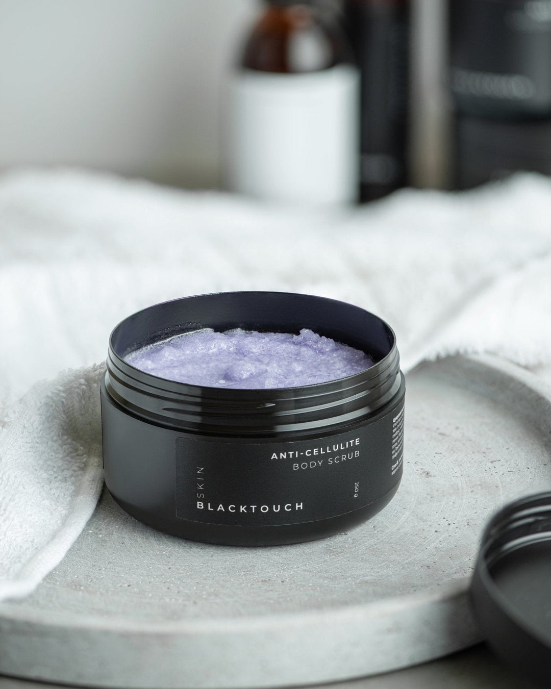 Антицелюлітний цукровий скраб для тіла, 250 г - BLACKTOUCH