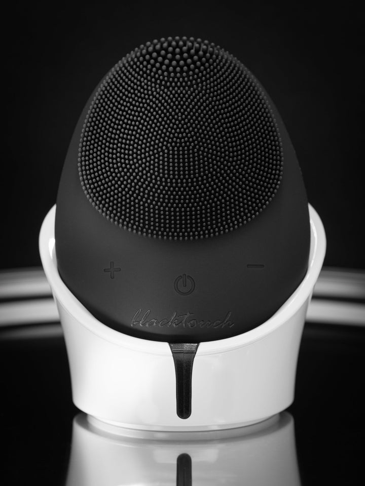 Електрощітка для очищення та масажу обличчя - BLACKTOUCH