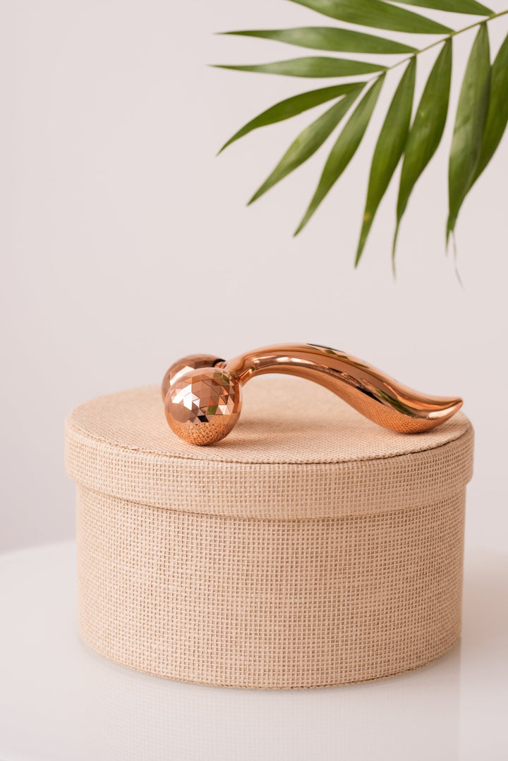 Комплект "3D roller & body massage oil" - BLACKTOUCH