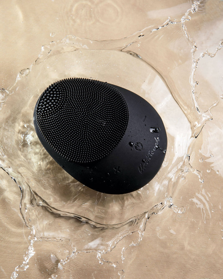 Комплект Електрощітка для Очищення та масажу Обличчя і Гідрофільна олія - BLACKTOUCH