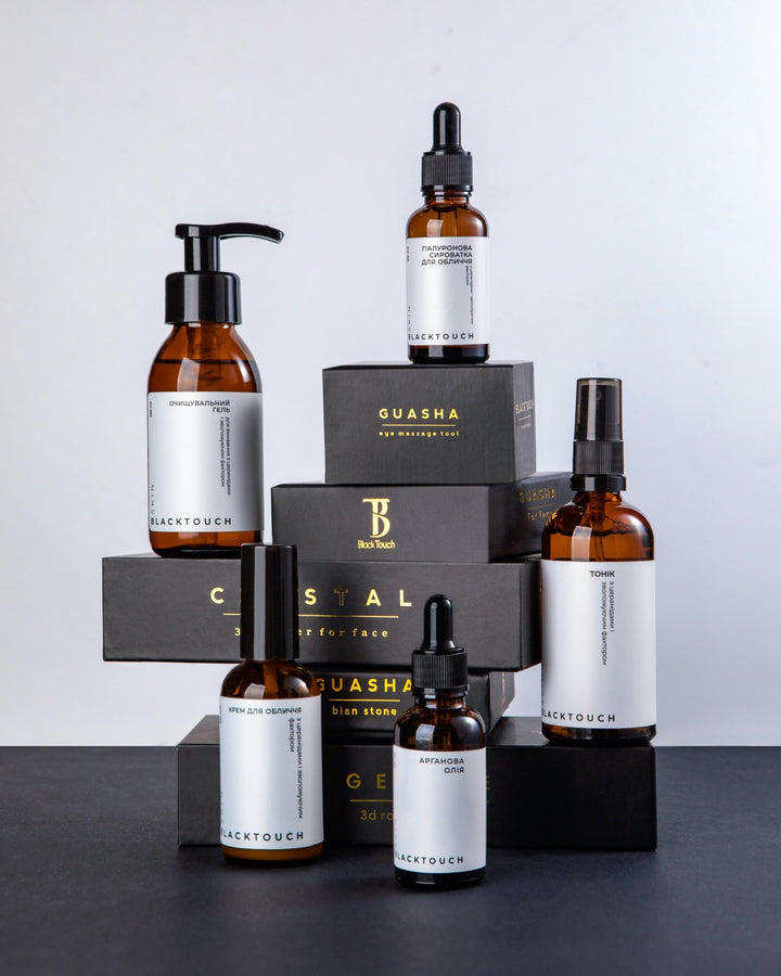 Крем для обличчя з церамідами та зволожувальним фактором, 50 мл - BLACKTOUCH