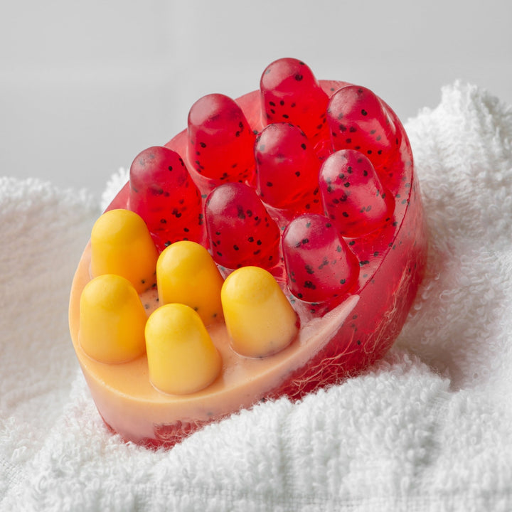 Масажне антицелюлітне мило з люфою Flame Grapefruit — Грейпфрут - BLACKTOUCH