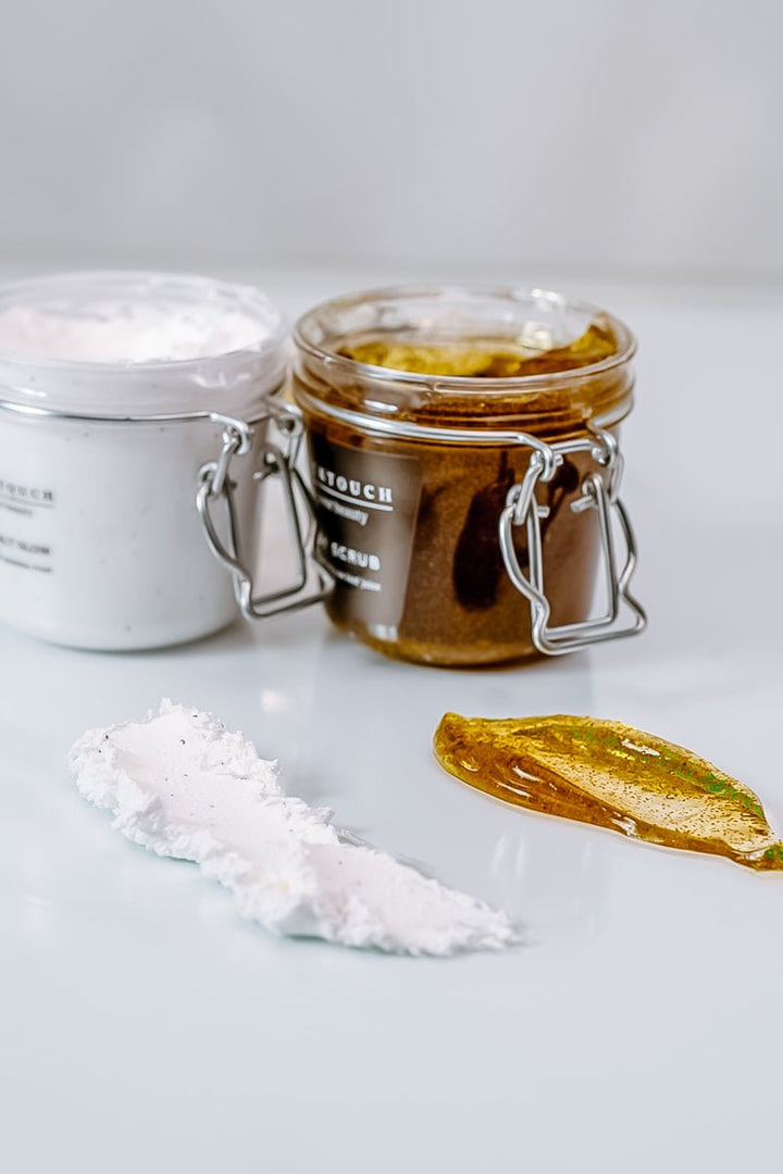 Скраб для тіла з соком листя Алое барбаденсіс, 200 мл - BLACKTOUCH