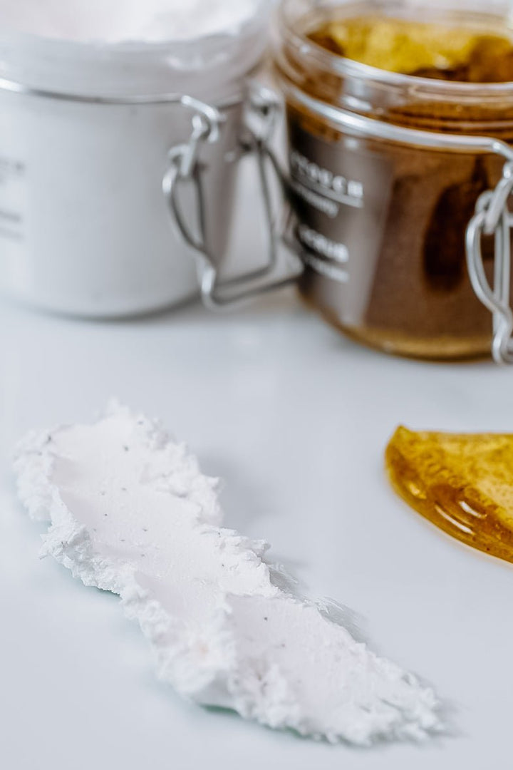 Сольовий скраб-суфле для тіла папая-маракуя, 200 мл - BLACKTOUCH