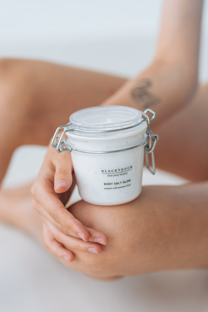 Сольовий скраб-суфле для тіла папая-маракуя, 200 мл - BLACKTOUCH
