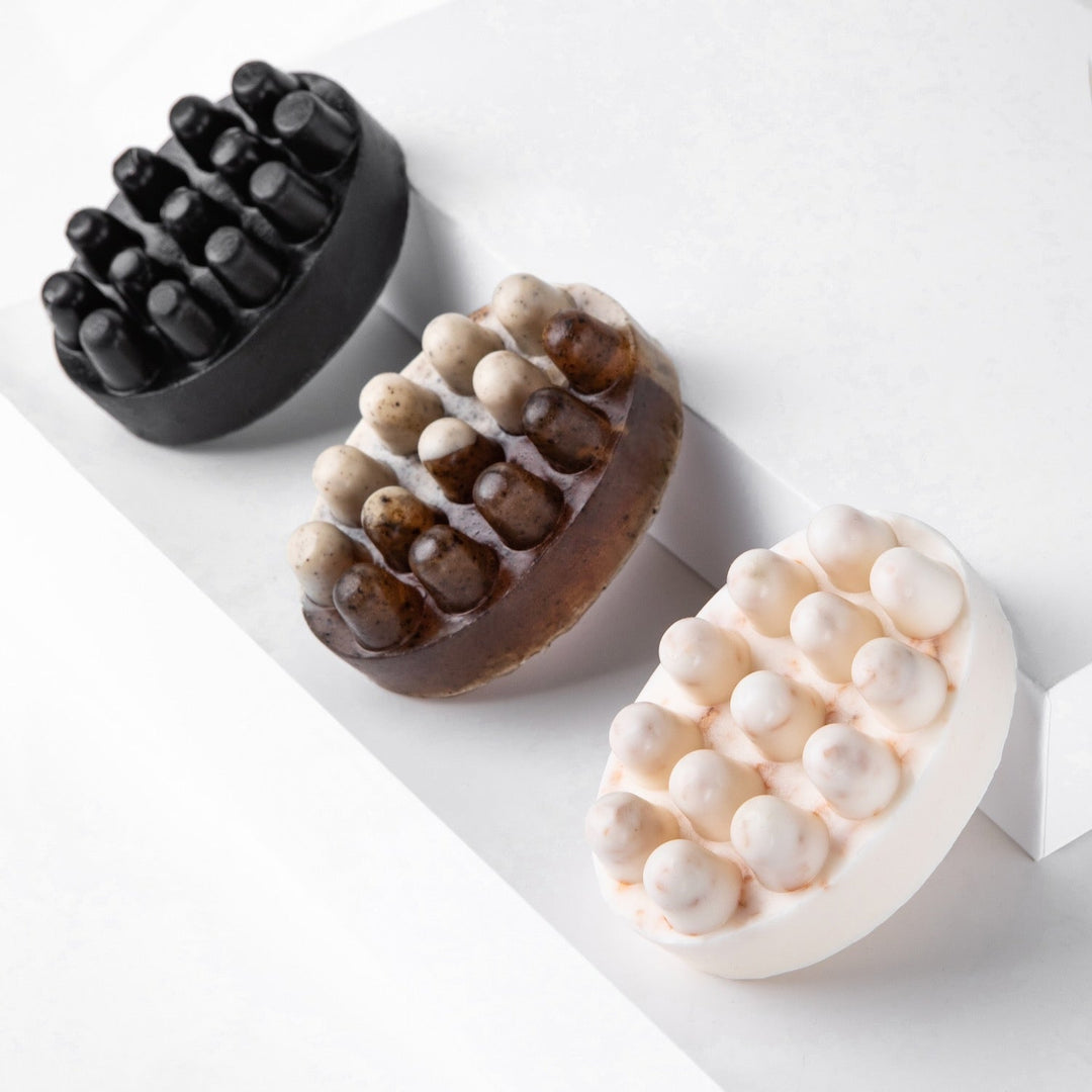 Твердий скраб для тіла medium - Масажне антицелюлітне мило - Бамбукове вугілля з маком - BLACKTOUCH