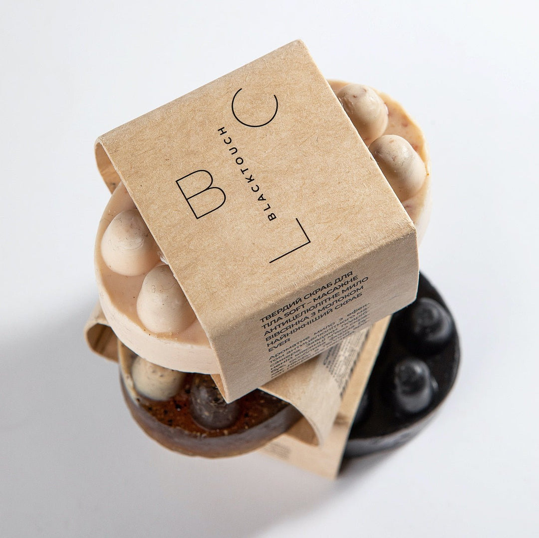 Твердий скраб для тіла soft - Масажне антицелюлітне мило - Вівсянка з молоком - BLACKTOUCH